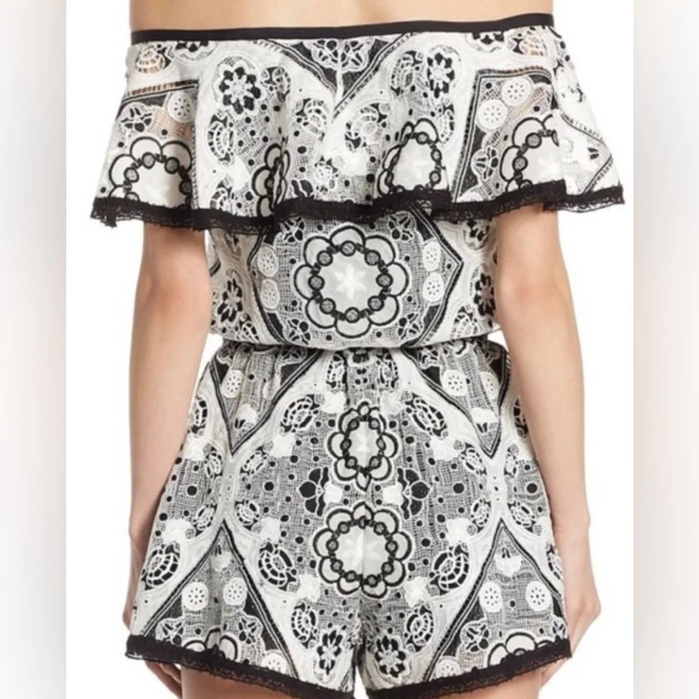 ALEXIS White Guipre Floral Lace Black Ribbon Flutter Off The Shoulder Romper M - Picture 4 of 13